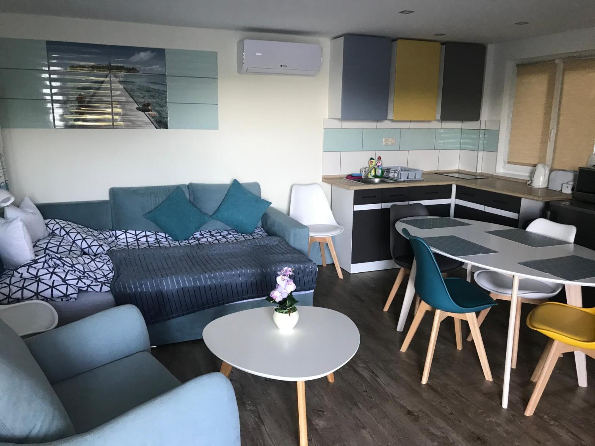 Balaton Wellness Tom Cat Nyaralo 1 Wellness Es 1 Gyermekbarat Apartmannal Kovagoors 외부 사진